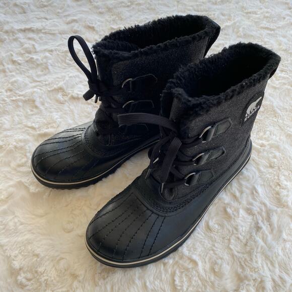 Sorel Women's Black Glitter Tivoli Winter Boots Size 7 Waterproof Lace Up Fur - Picture 2 of 13